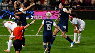Columnist Who Says Canadian Soccer Should Stop Whining Admits He Turned Off The Game After 35 Minutes